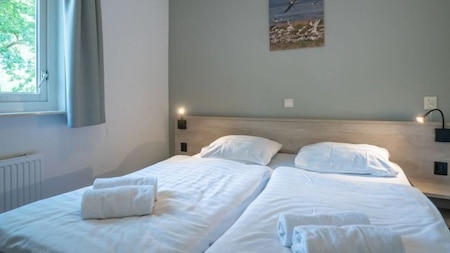 Schlafzimmer - Landal Natuurdorp Suyderoogh Schlafzimmer - Landal Natuurdorp Suyderoogh