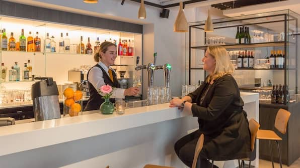 Bar - Postillion Hotel WTC Rotterdam Bar - Postillion Hotel WTC Rotterdam