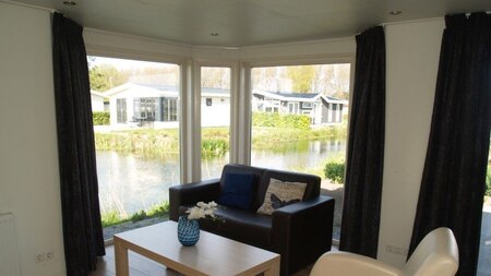 Wohnzimmer - EuroParcs Resort die Rijp