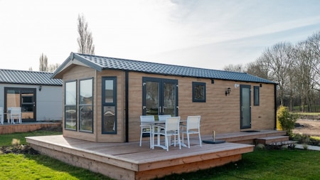 Buitenaanzicht - Vakantiepark Aan de Maas Buitenaanzicht -Vakantiepark Aan de Maas