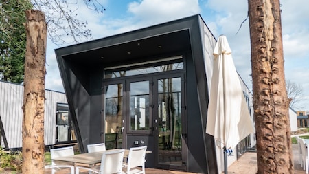 Buitenaanzicht- Vakantiepark Aan de Maas Buitenaanzicht- Vakantiepark Aan de Maas