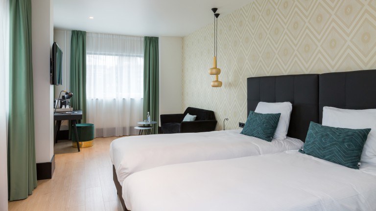 Superior kamer met uitzicht - The James Hotel Rotterdam