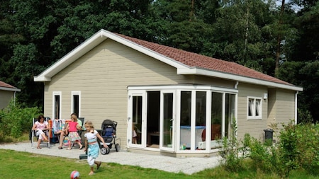 Buitenaanzicht - RCN Vakantiepark de Roggeberg Buitenaanzicht - RCN Vakantiepark de Roggeberg