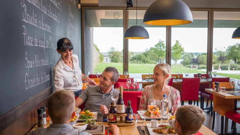 Restaurant - Landal Village L Eau d Heure
