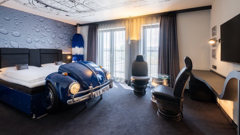 Thema Zimmer - V8 Hotel Köln Motorworld