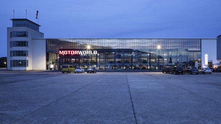 V8 Hotel Köln Motorworld
