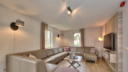 Wohnzimmer - Roompot Vakantiepark Weerterbergen