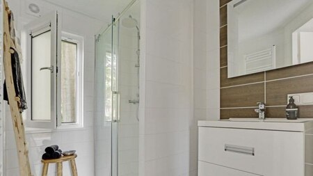 Badkamer - Landal De Vlinderhoeve Badkamer - Landal De Vlinderhoeve