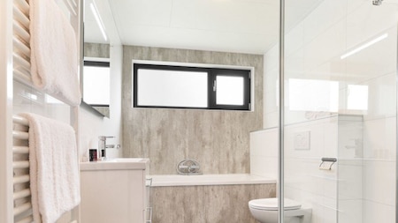 Badkamer - Landal De Vlinderhoeve Badkamer - Landal De Vlinderhoeve