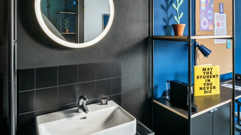 Executive king - The Social Hub Vienna