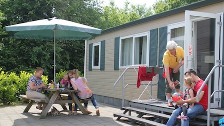 Terras - Vakantiepark de Oude Molen Terras - Vakantiepark de Oude Molen