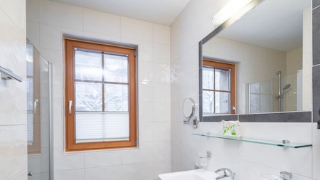 Badezimmer - Landal Brandnertal