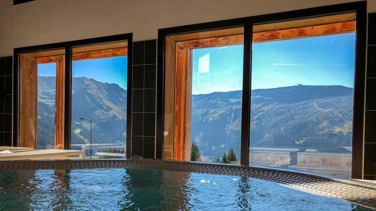 Pool - Dormio Resort les Portes du Grand Massif