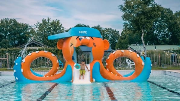 Zwembad - EuroParcs Resort Kaatsheuvel Zwembad - EuroParcs Resort Kaatsheuvel