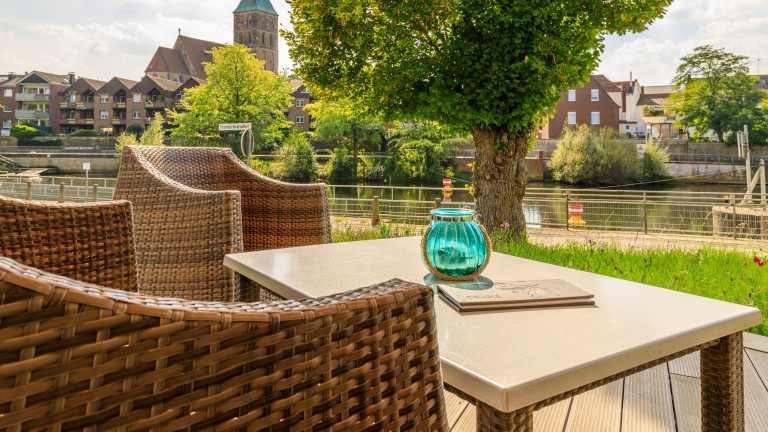 Terras - CASCADA Rheine by Hackmann