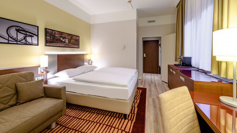 Standardzimmer – Mercure Hotel Duisburg City