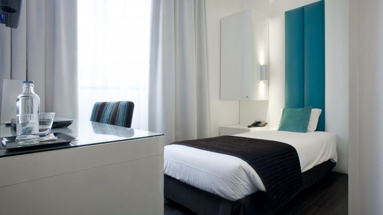 Eenpersoonskamer - Hotel ECU Genk