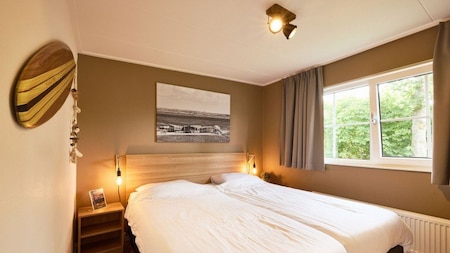 Slaapkamer - RCN Vakantiepark Toppershoedje Slaapkamer - RCN Vakantiepark Toppershoedje