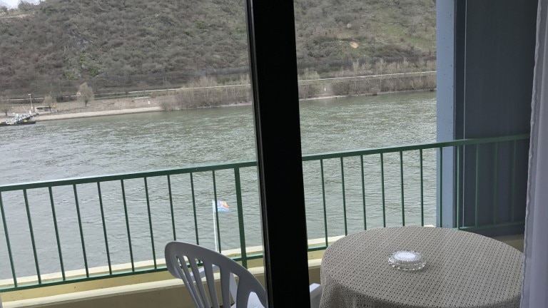 Standardzimmer mit Balkon – Hotel Rheinlust