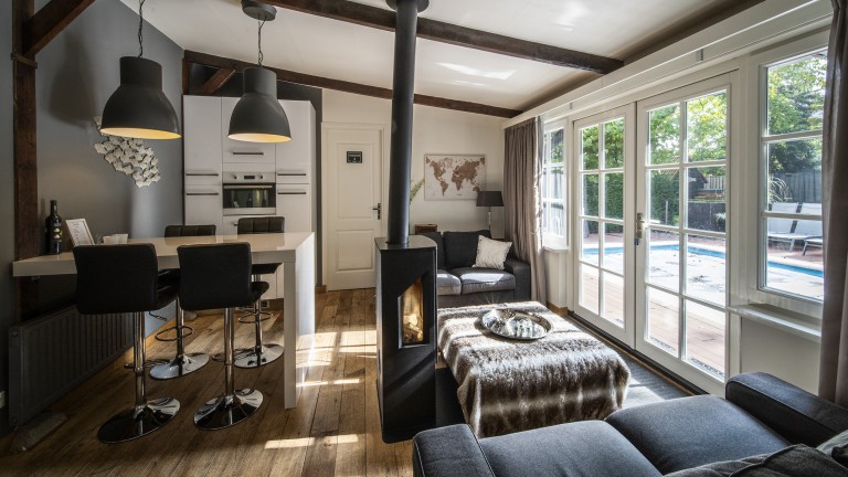 Poolhouse 1 - Hush Bed and Breakfast