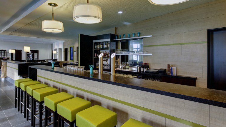 Bar - Holiday Inn Express Augsburg