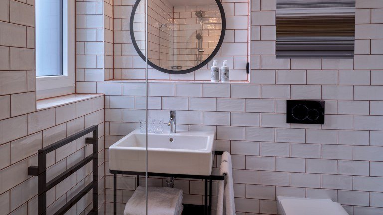 Badezimmer Urban Basic - URBAN LOFT Cologne