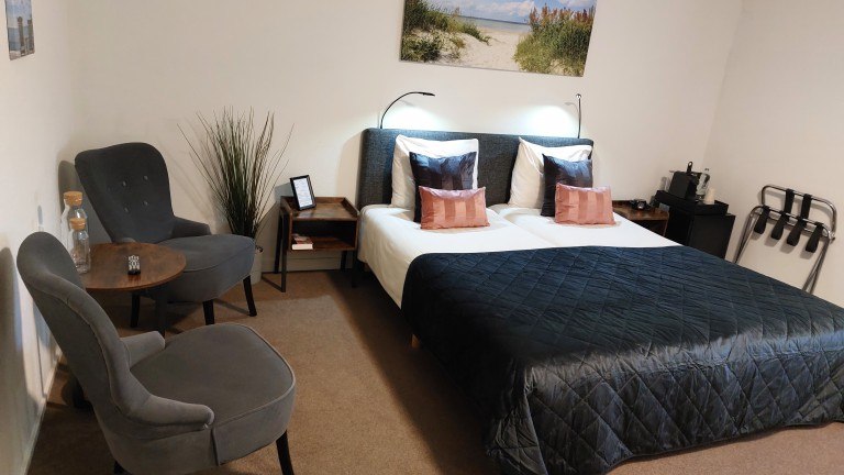 Standardzimmer – Hotel die Zwaan Schoondijke