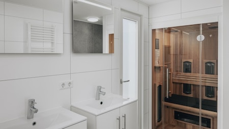 Badkamer - Roompot Hof Domburg Badkamer - Roompot Hof Domburg