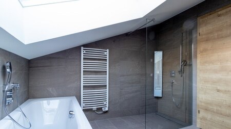 Badezimmer - UplandParcs Montafon Badezimmer - UplandParcs Montafon