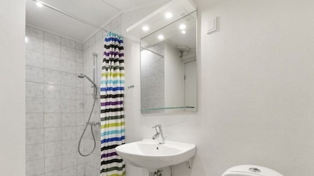 Badkamer - Landal Grønhøj Strand Badkamer - Landal Grønhøj Strand