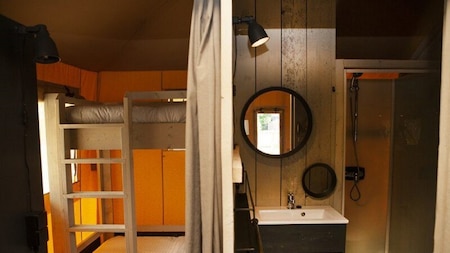 Schlaf und Badezimmer - Vakantiepark Sallandshoeve