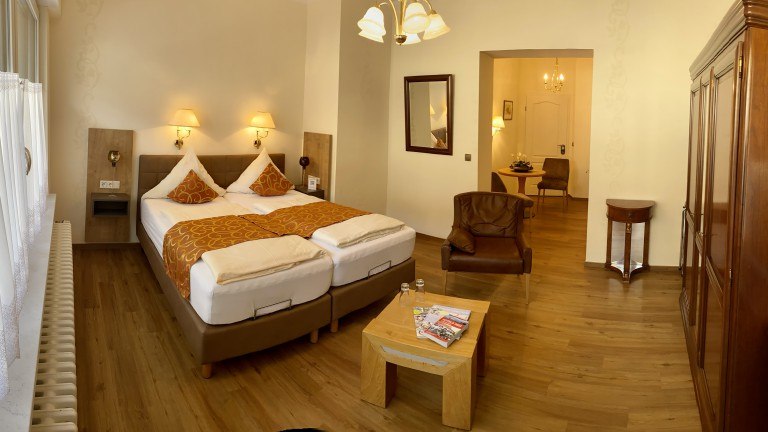 Standaardkamer met balkon - Haus Hohenzollern en Haus Ambiente