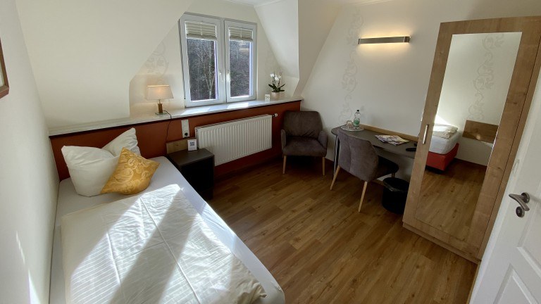 Eenpersoonskamer - Haus Hohenzollern en Haus Ambiente