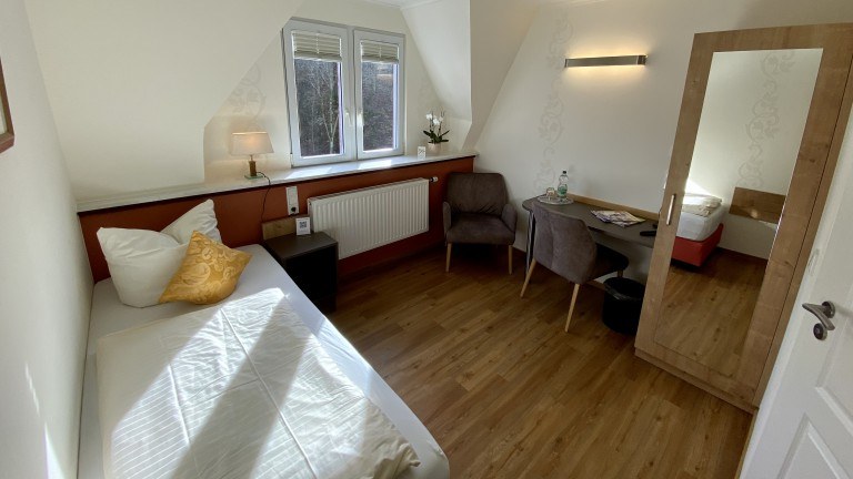 Eenpersoonskamer - Haus Hohenzollern en Haus Ambiente