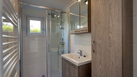 Badezimmer - Recreatiepark de Veerstal