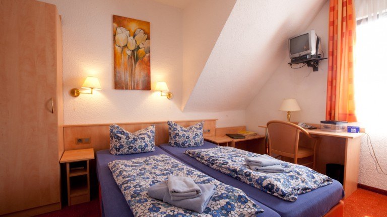 Standardzimmer – Hotel Zum Grünen Kranz