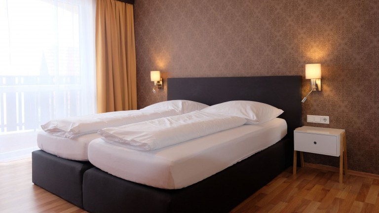 Komfort Zimmer - Hotel zum Weissen Lamm