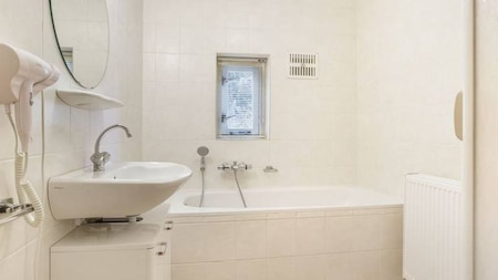 Badkamer - Landal het Land van Bartje Badkamer - Landal het Land van Bartje