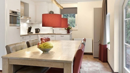 Eetkamer - Landal het land van Bartje Eetkamer - Landal het land van Bartje