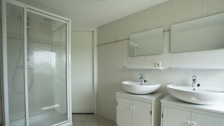 Badezimmer - EuroParcs Ijsselmeer