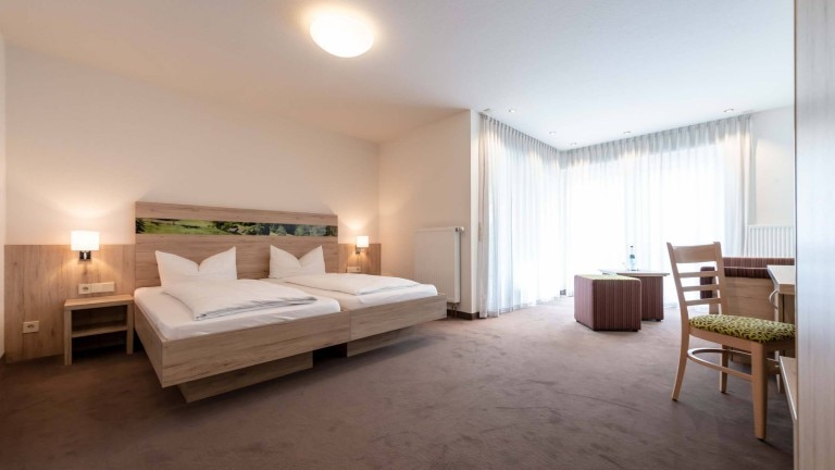 Komfortzimmer mit Balkon – Rössle Berneck