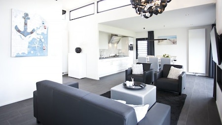 Wohnzimmer - EuroParcs Maasduinen