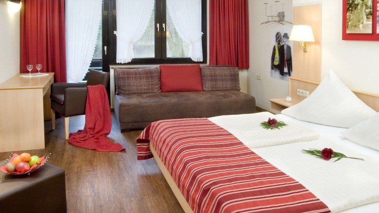 Standaardkamer met balkon - Hotel Restaurant Hauer
