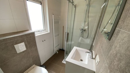 Badkamer - EuroParcs de Utrechtse Heuvelrug Badkamer - EuroParcs de Utrechtse Heuvelrug