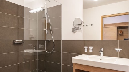 Badezimmer - Landal Resort Maria Alm