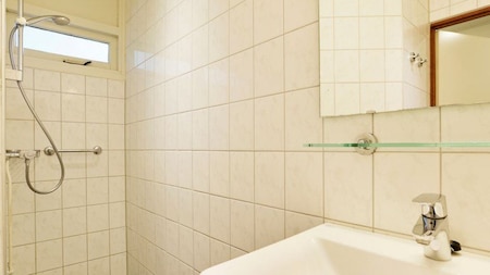 Badkamer - Landal Heideheuvel Badkamer - Landal Heideheuvel