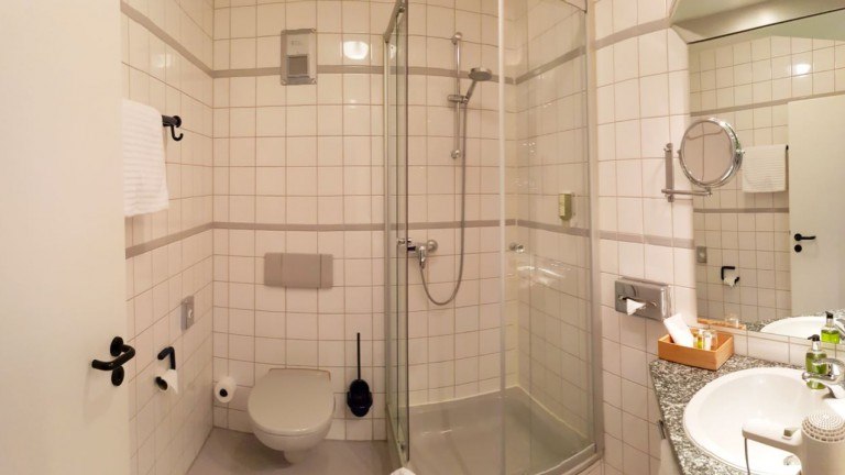 Badezimmer - Hotel Astralis Domizil