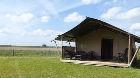 Buitenaanzicht - Vodatent Camping de Vrolijke Flierefluiter