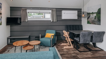 Wohnzimmer - Roompot Vakantiepark Giethoorn