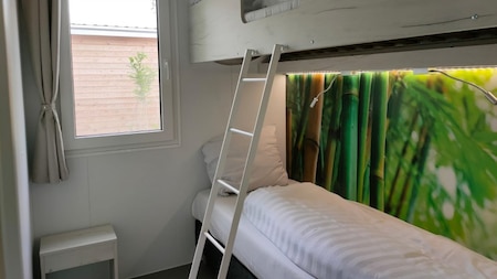 Schlafzimmer - EuroParcs Kaatsheuvel